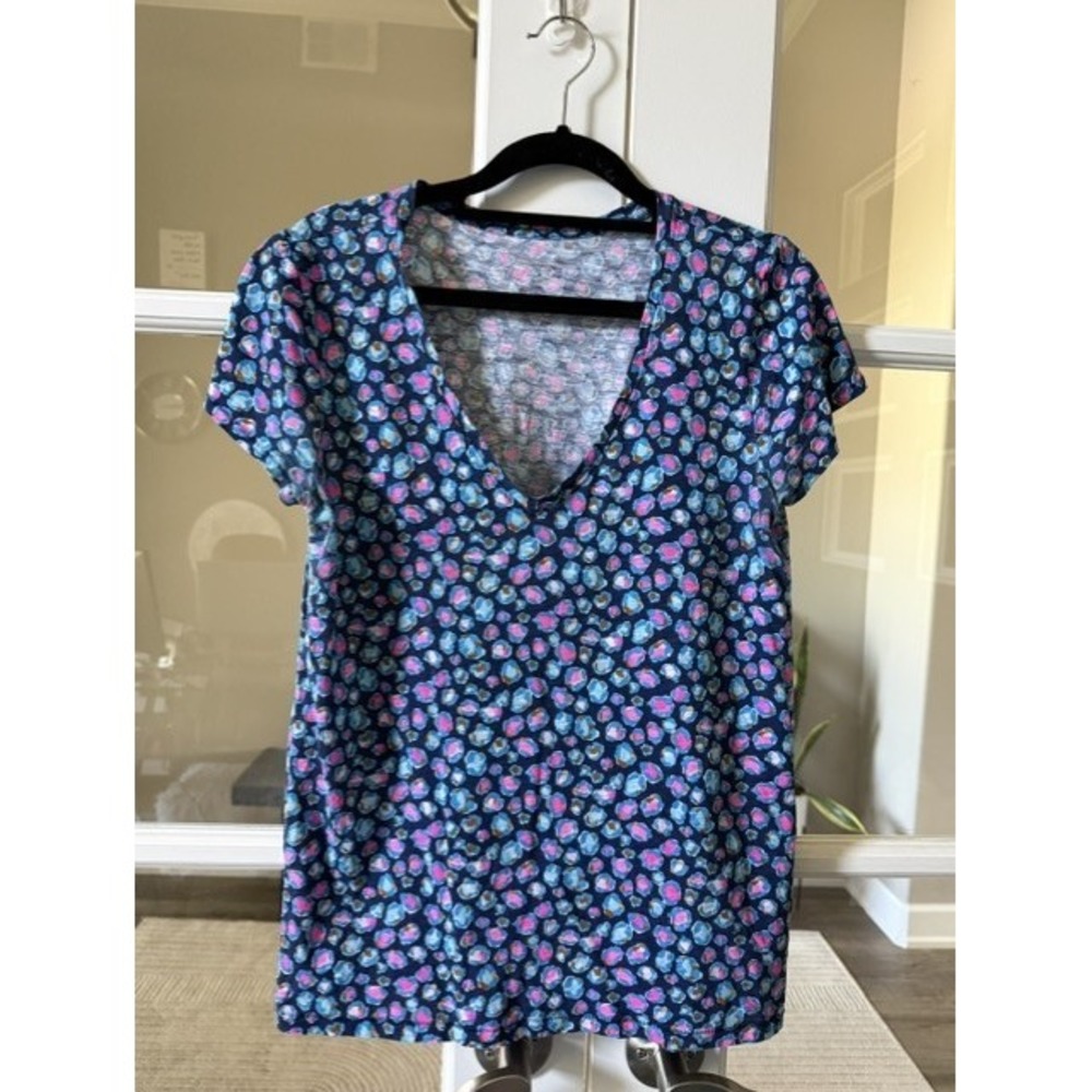 Lilly Pulitzer Womens Small Navy Blue Watercolor Leopard Print V-Neck Tee